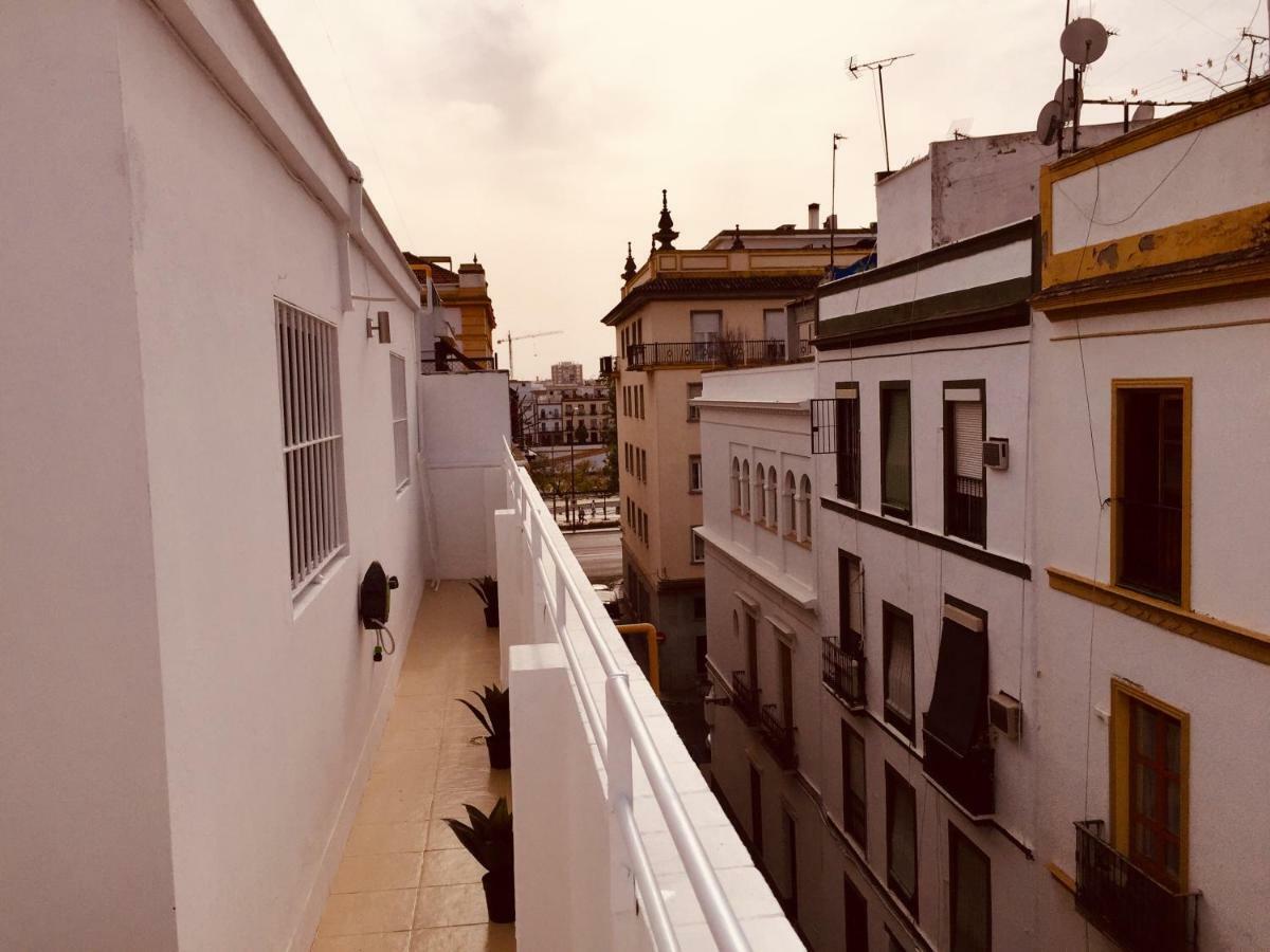 Atico En El Arenal. Real De La Carreteria Apartment Sevilla Bagian luar foto